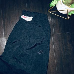 VINTAGE NIKE Black Nylon Sweat Pants